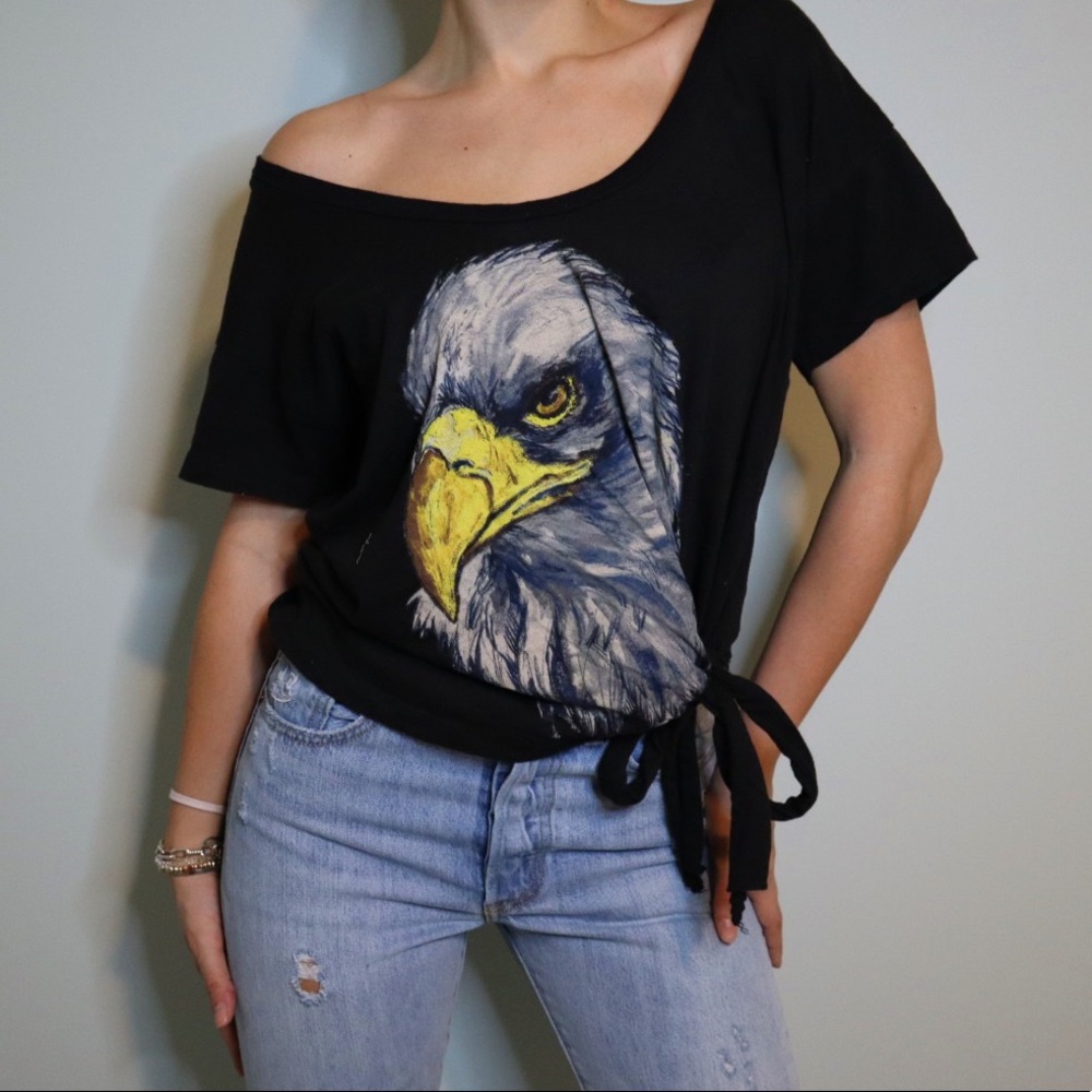 Truly Madly Deeply Eagle Slouch Tee - Picture 3 of 4